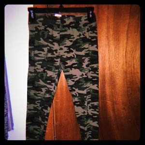 Camouflage leggings